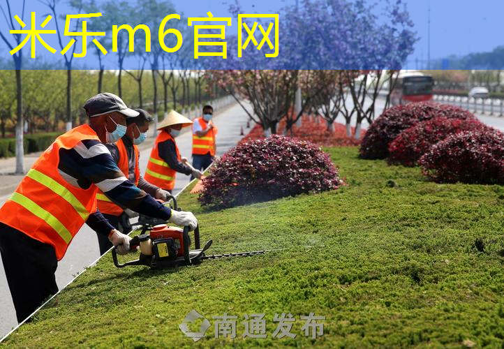 米乐m6官网：初学者应该选择什么网球拍